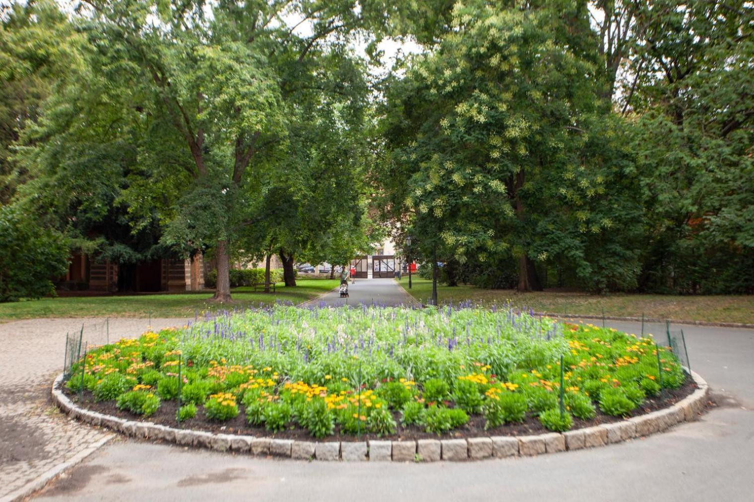 Blueground Rostovska Str Nr Park Foodie Area Prg-28 Apartment *