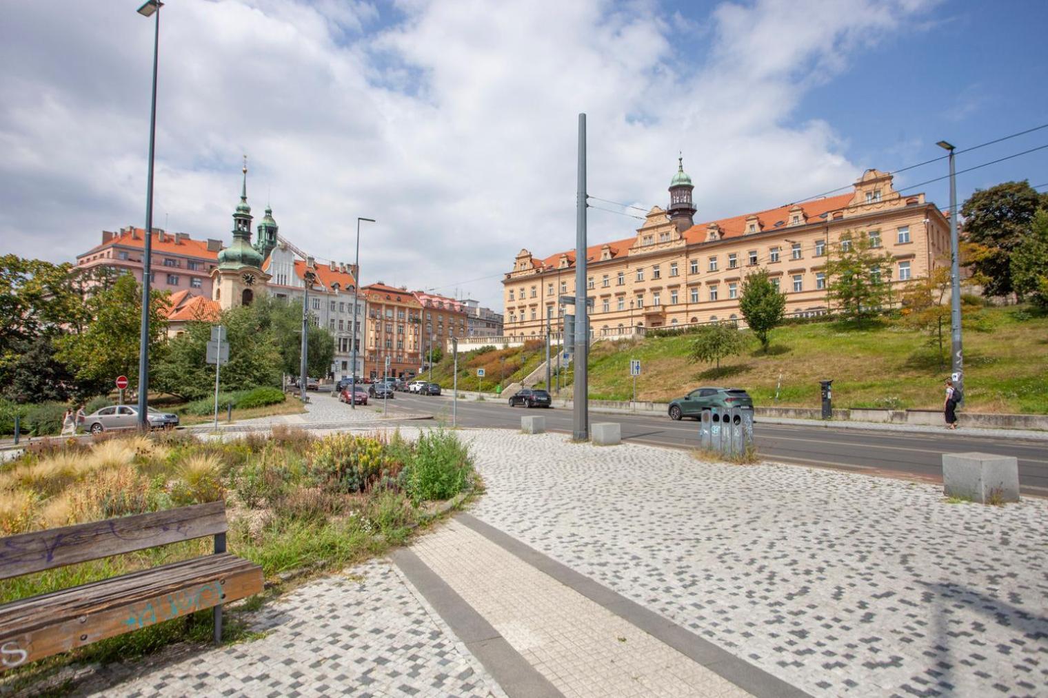 Blueground Rostovska Str Nr Park Foodie Area Prg-28 Apartment *